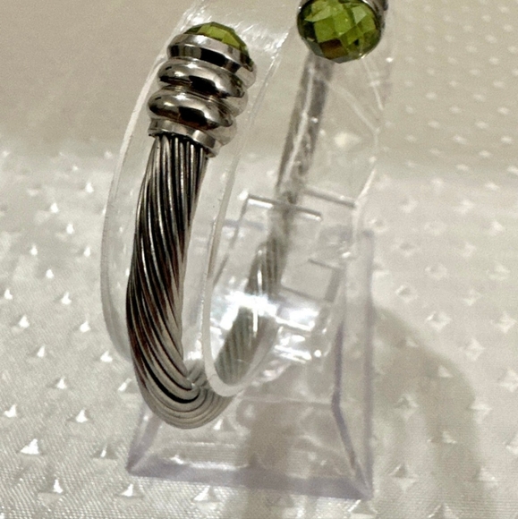 Designer Inspired Cable Cuff with Fancy Cut Crystal Accents in Stainless Steel! - Picture 5 of 5